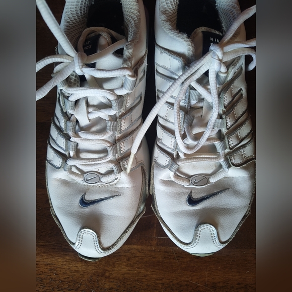 Vintage Nike Shox Sneakers Youth Size 4.5 (Women's 6) Rare Find 👟 - Picture 2 of 7